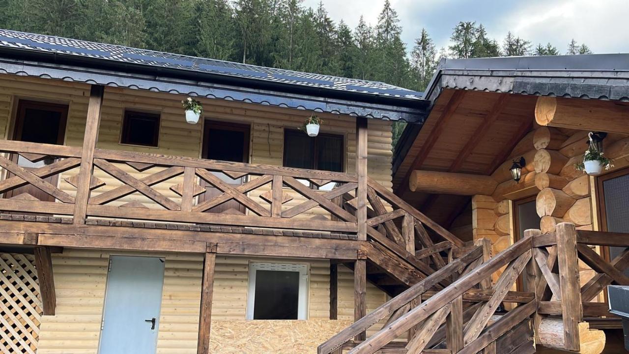 Pensiunea Mireasma Bucovinei Crucea Exteriör bild