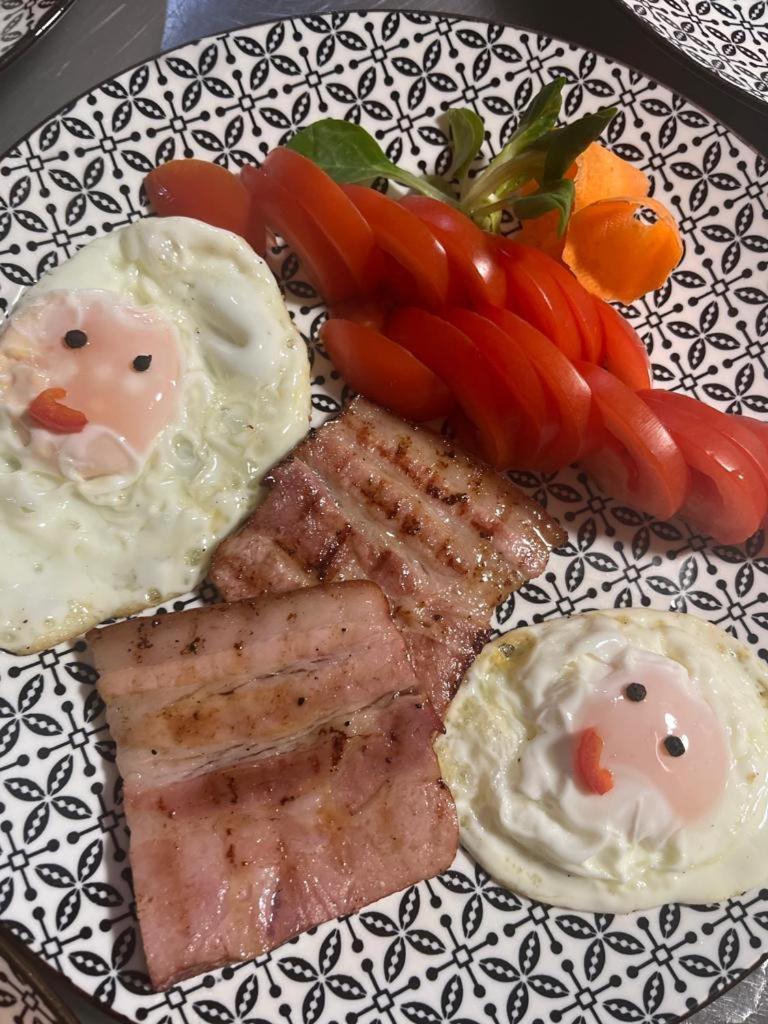 Pensiunea Mireasma Bucovinei Crucea Exteriör bild